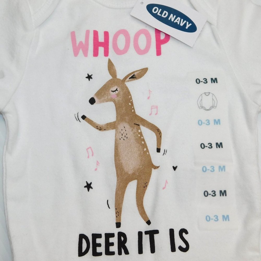 Old Navy Holiday Baby 0-3 months Long Sleeve Onesie "Whoop Deer it is" NEW